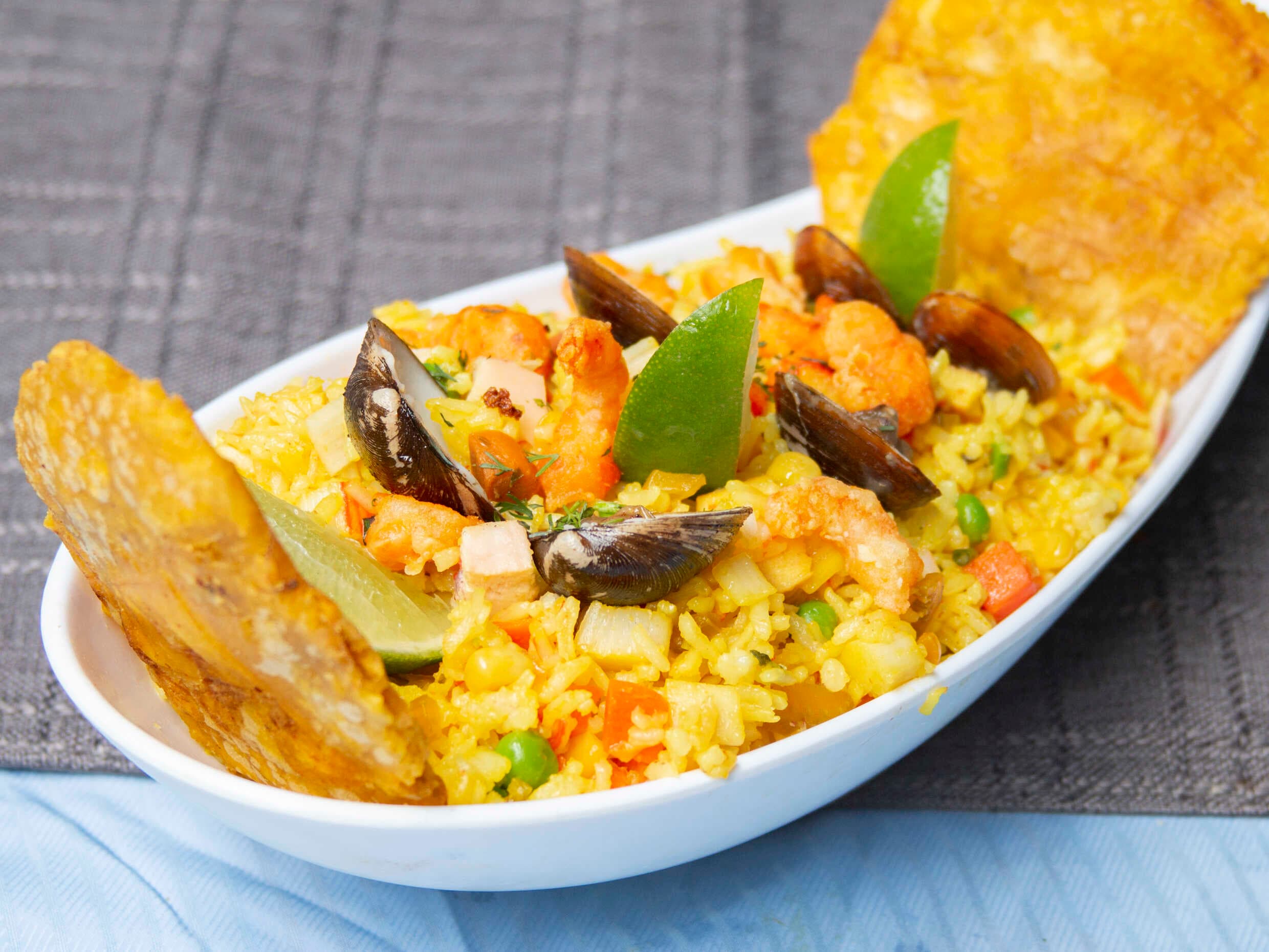 super combo Paella de Mariscos + gaseosa 2.5