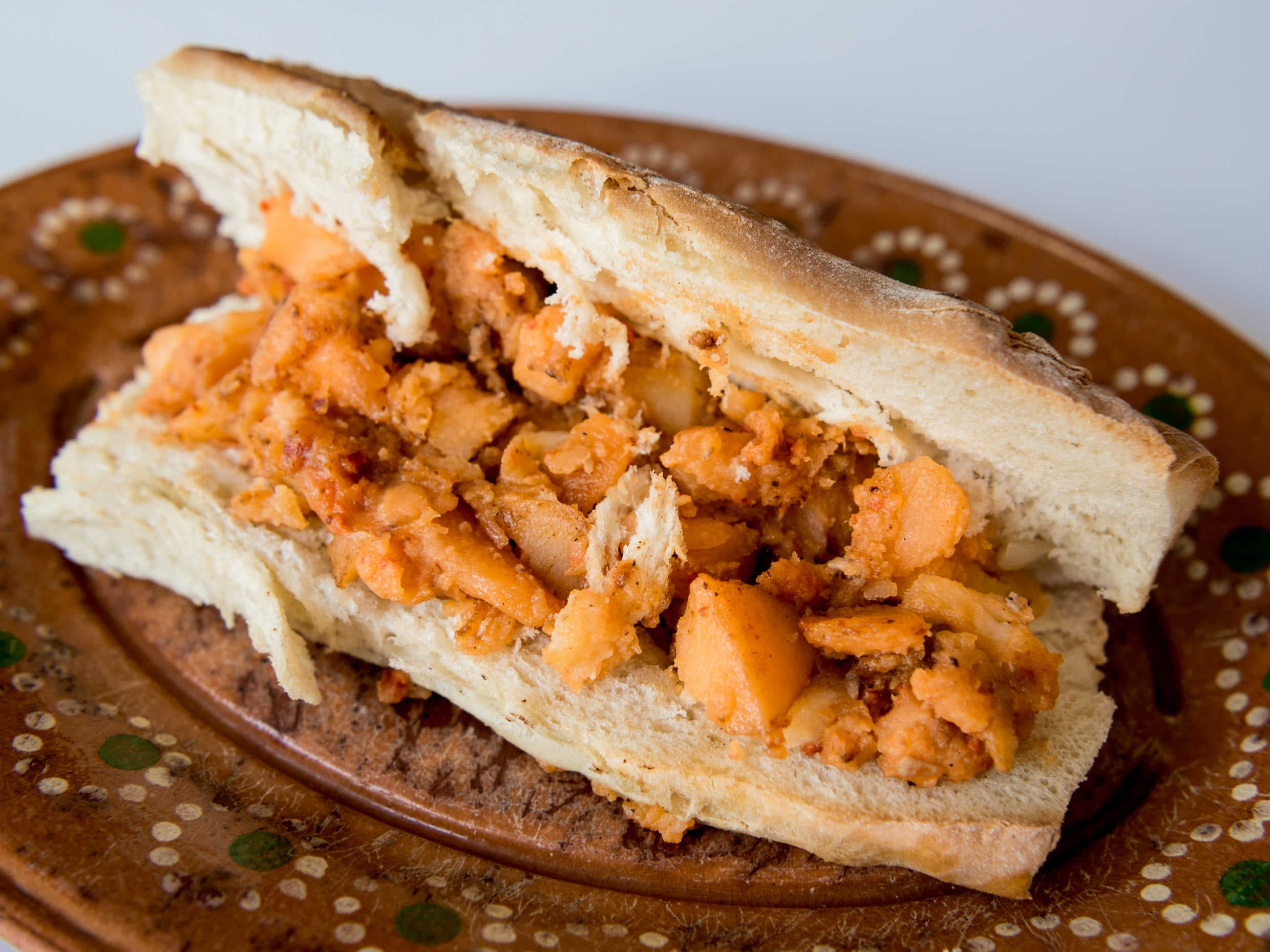 Torta de Guisado.