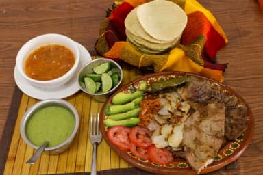 Costilla 4 Tacos y la Papa