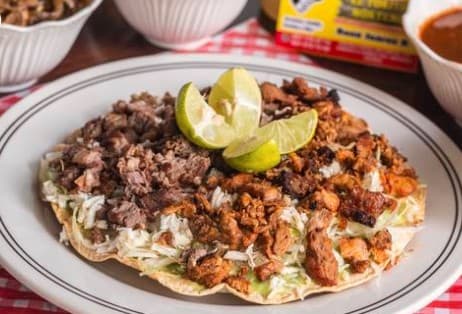 TOSTADA CARNITAS