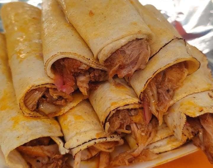 Taco De Cochinita Surtida