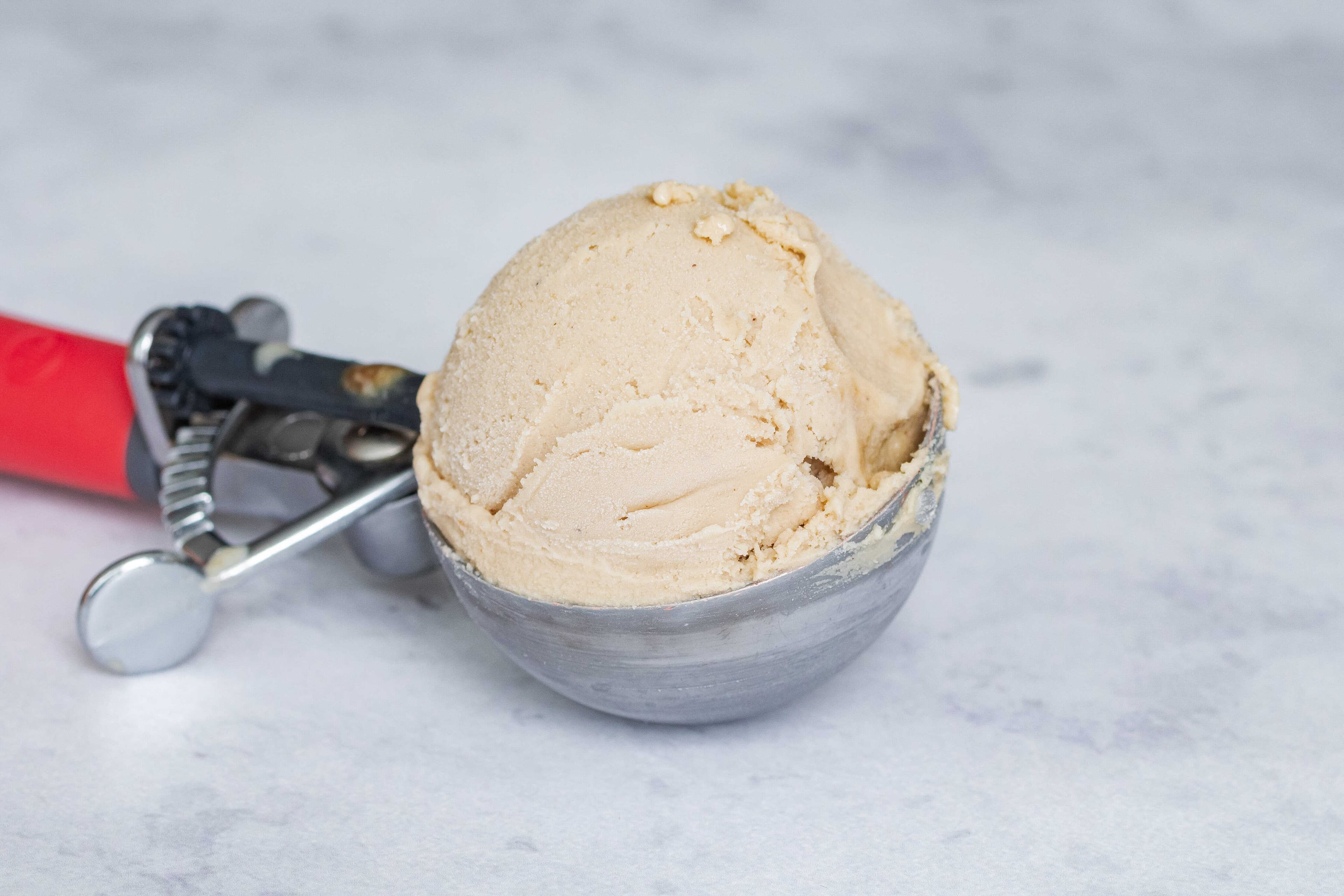1 Bola de Helado Vegano Caramel