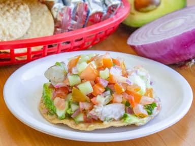 Tostada de Ceviche de Camarón