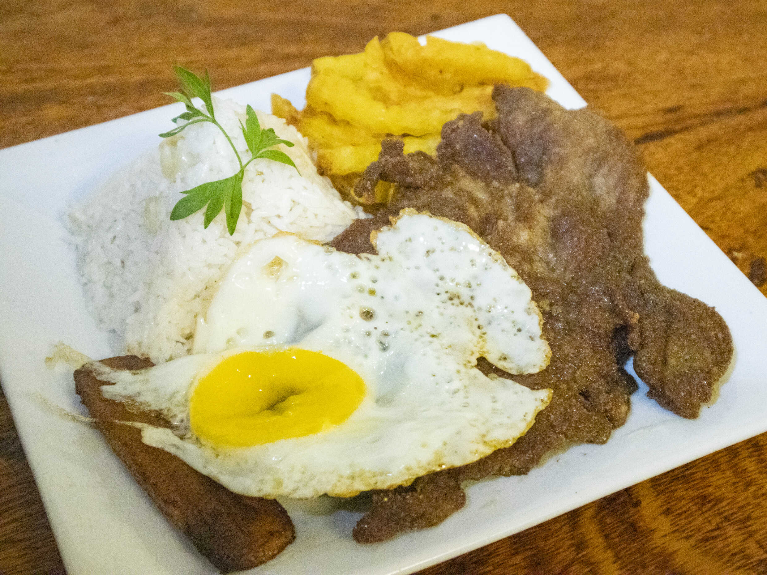 Bistec Apanado a lo Pobre