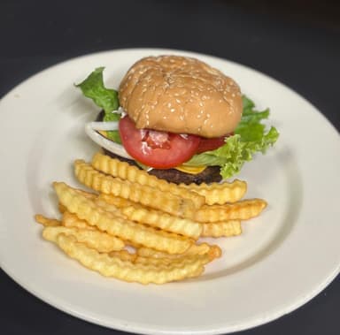 Hamburguesa Clásica de Arrachera + Papas
