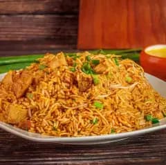 Chaufa de Pollo más Gaseosa 600 ml