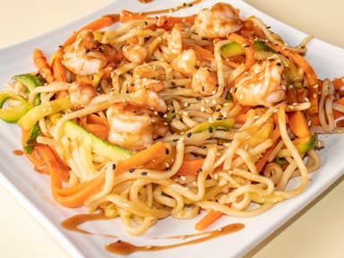 Pasta Yakiudon Camarón
