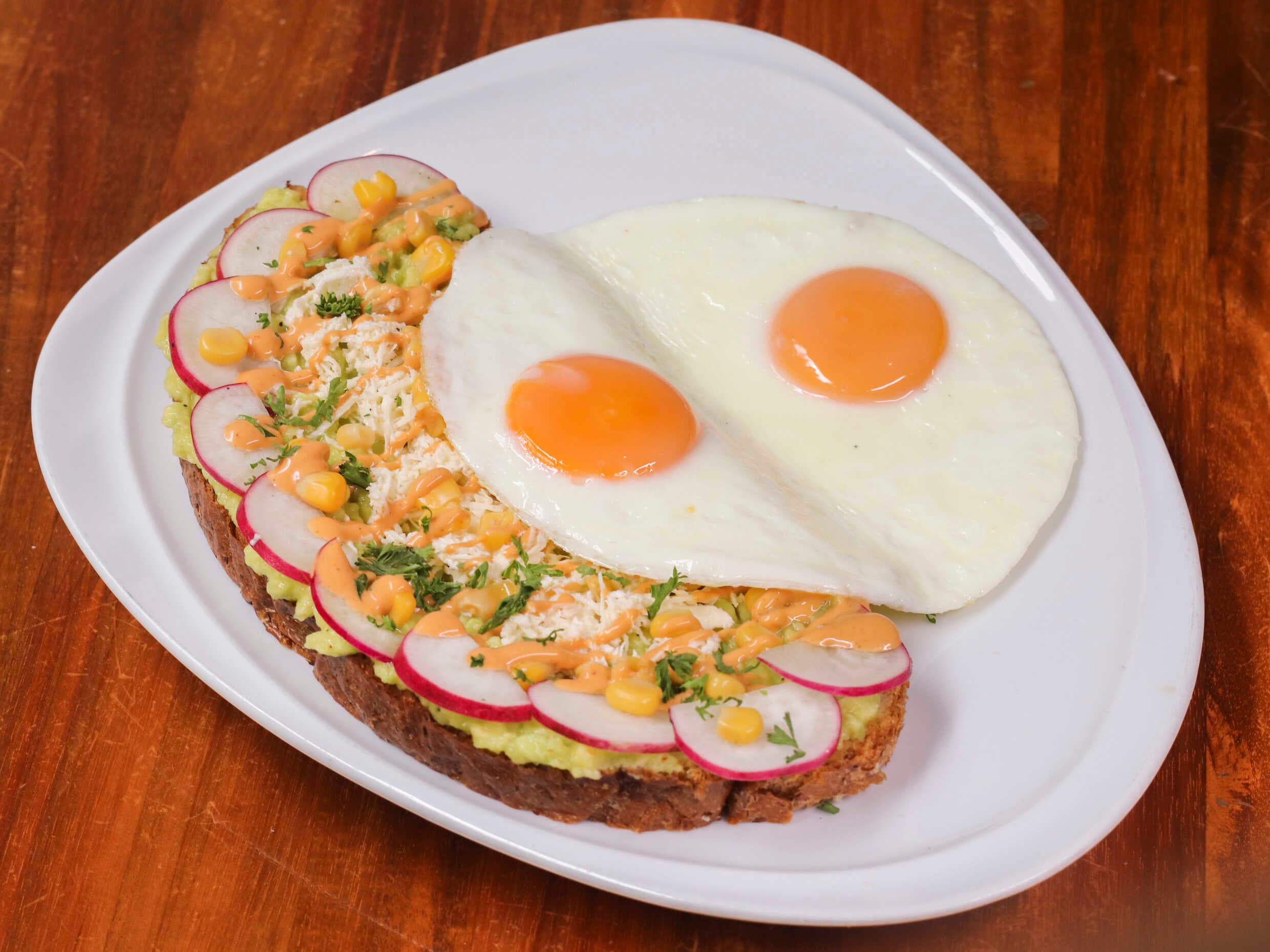 Tartine de Aguacate