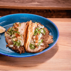 Combo 3 Quesatacos  + Consomé