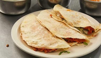 3 Tacos de Bistec con Tortilla de Harina