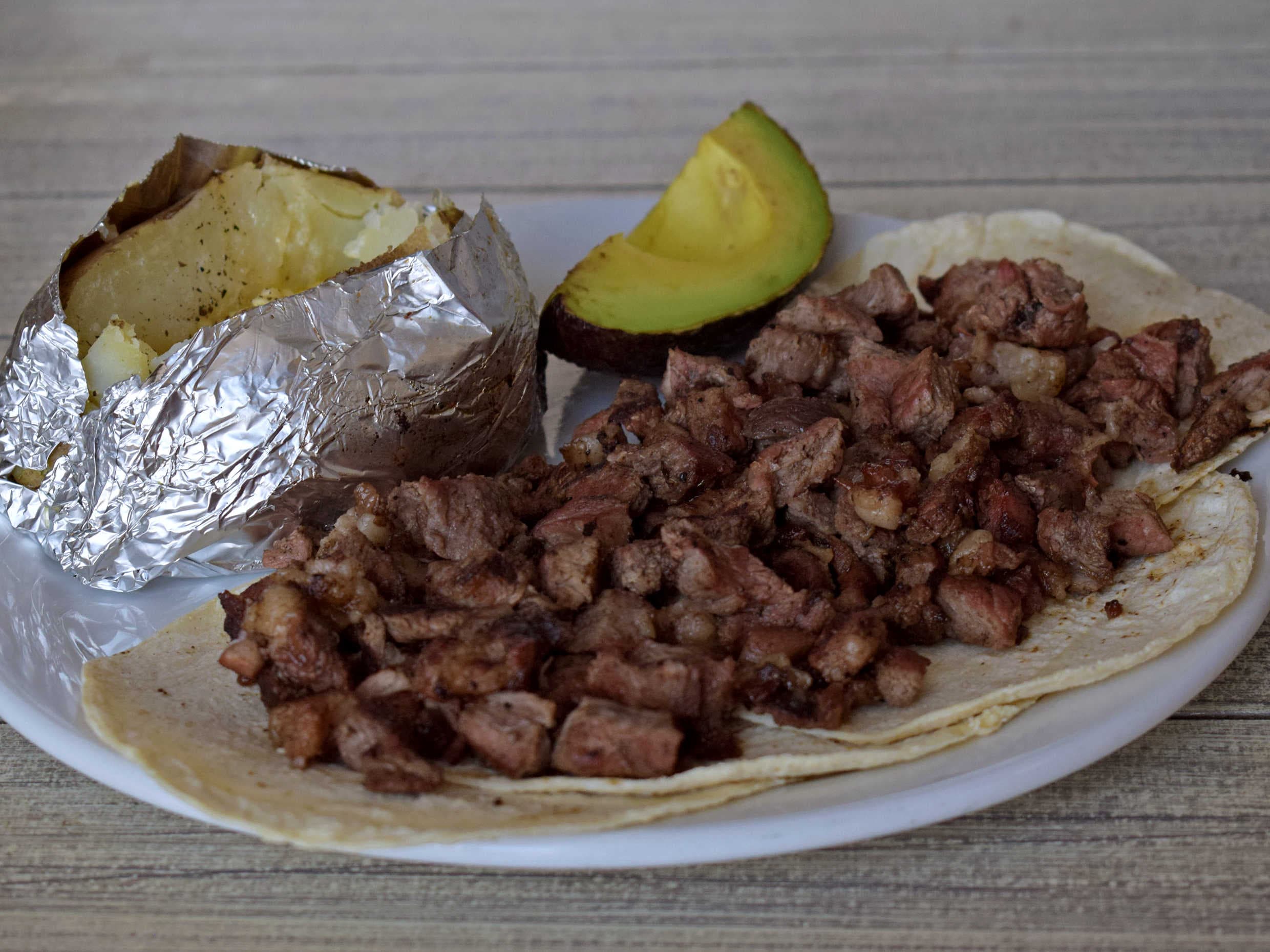 Orden de Tacos de Rib Eye
