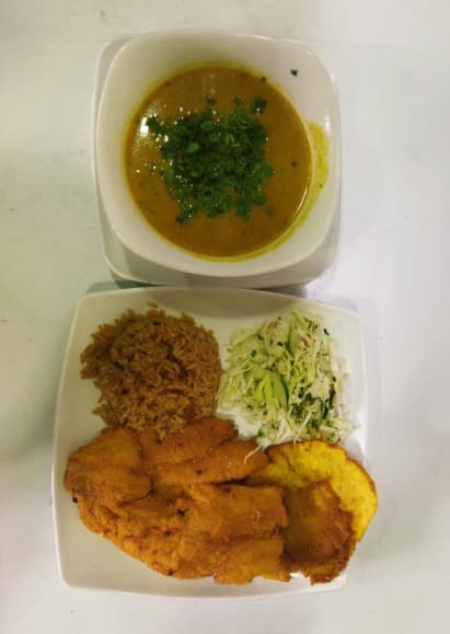 Sancocho y Chuleta de Pescado
