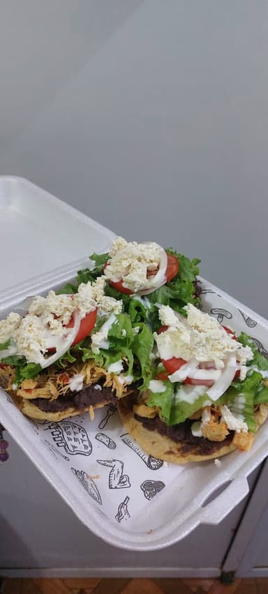 Tostada de Pollo