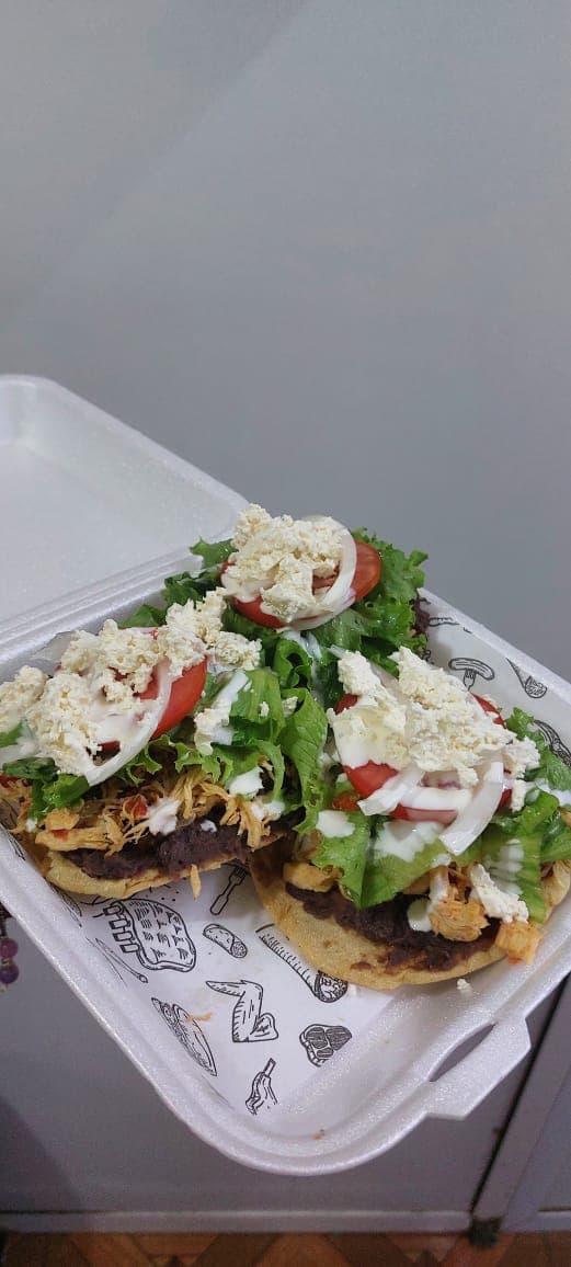 Tostada de Pollo