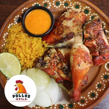 1 Pollo Entero + Órden de Salchichas