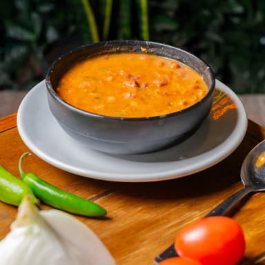 FRIJOLES CHARROS CON TOCINO