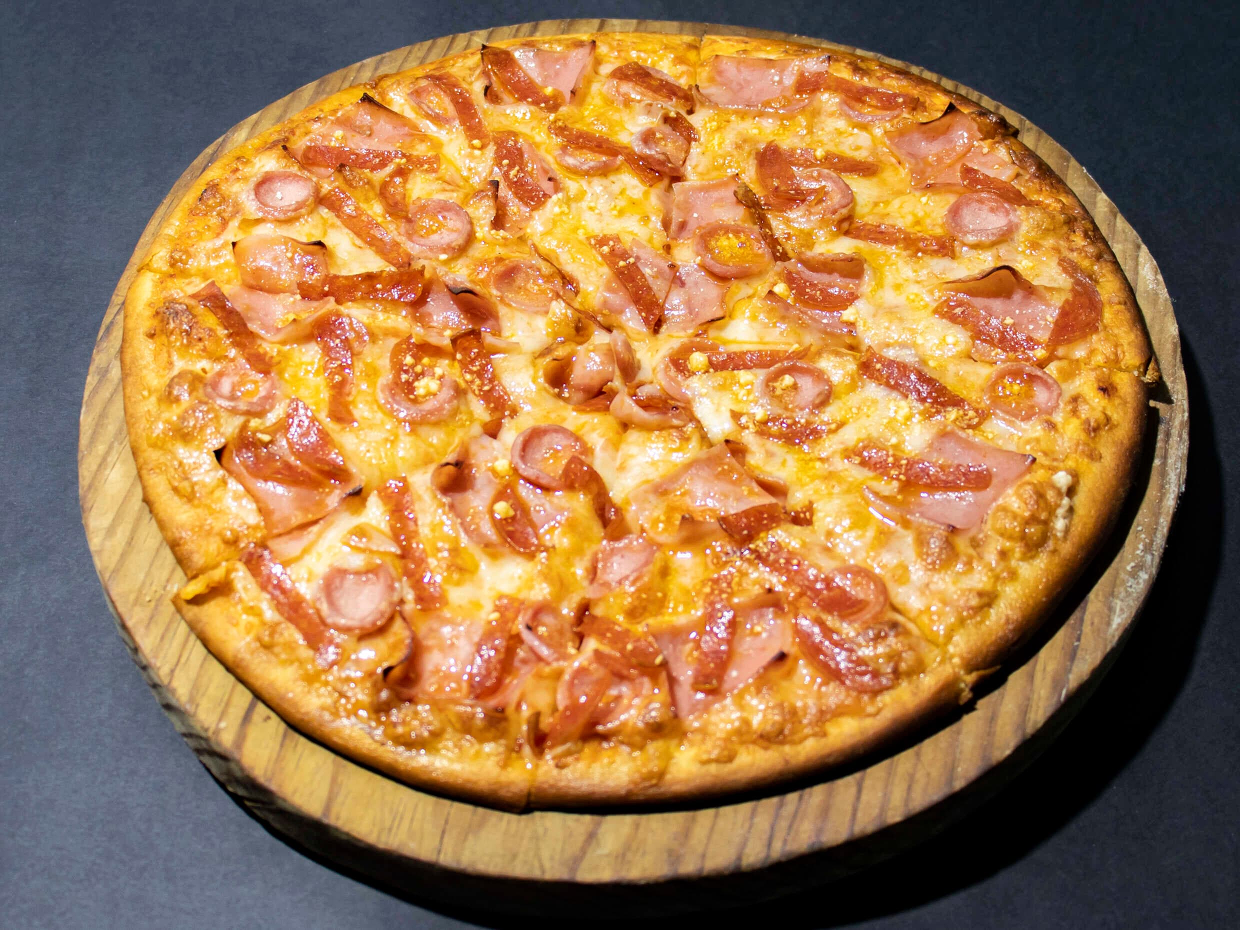 Pizza Carnes Frías Personal 25 Centímetros