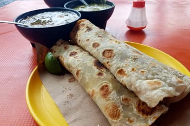 2 Flautas + 1 Gordita con Coca Cola 355 Ml