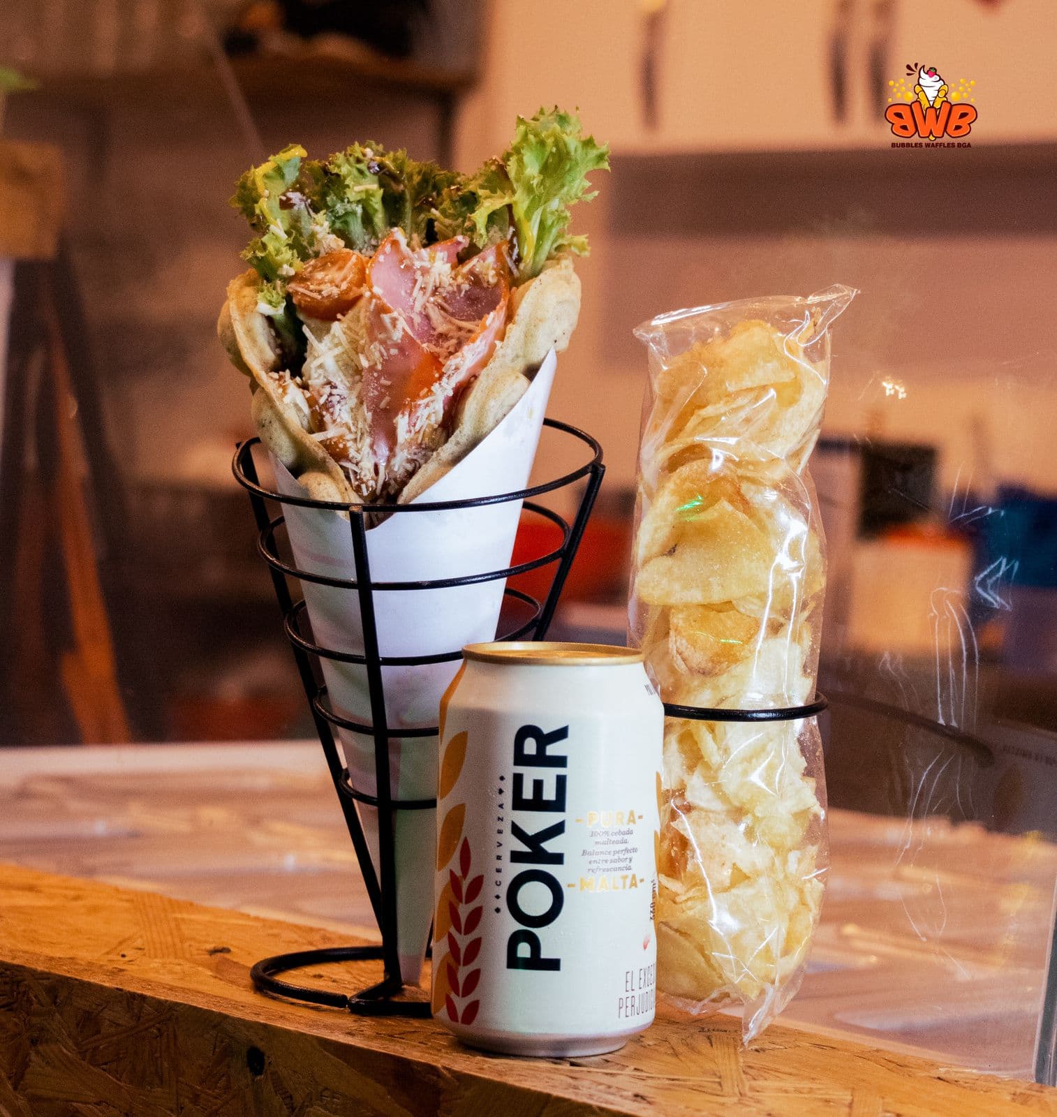 Combo Personal - Waffle, Papas y Bebida