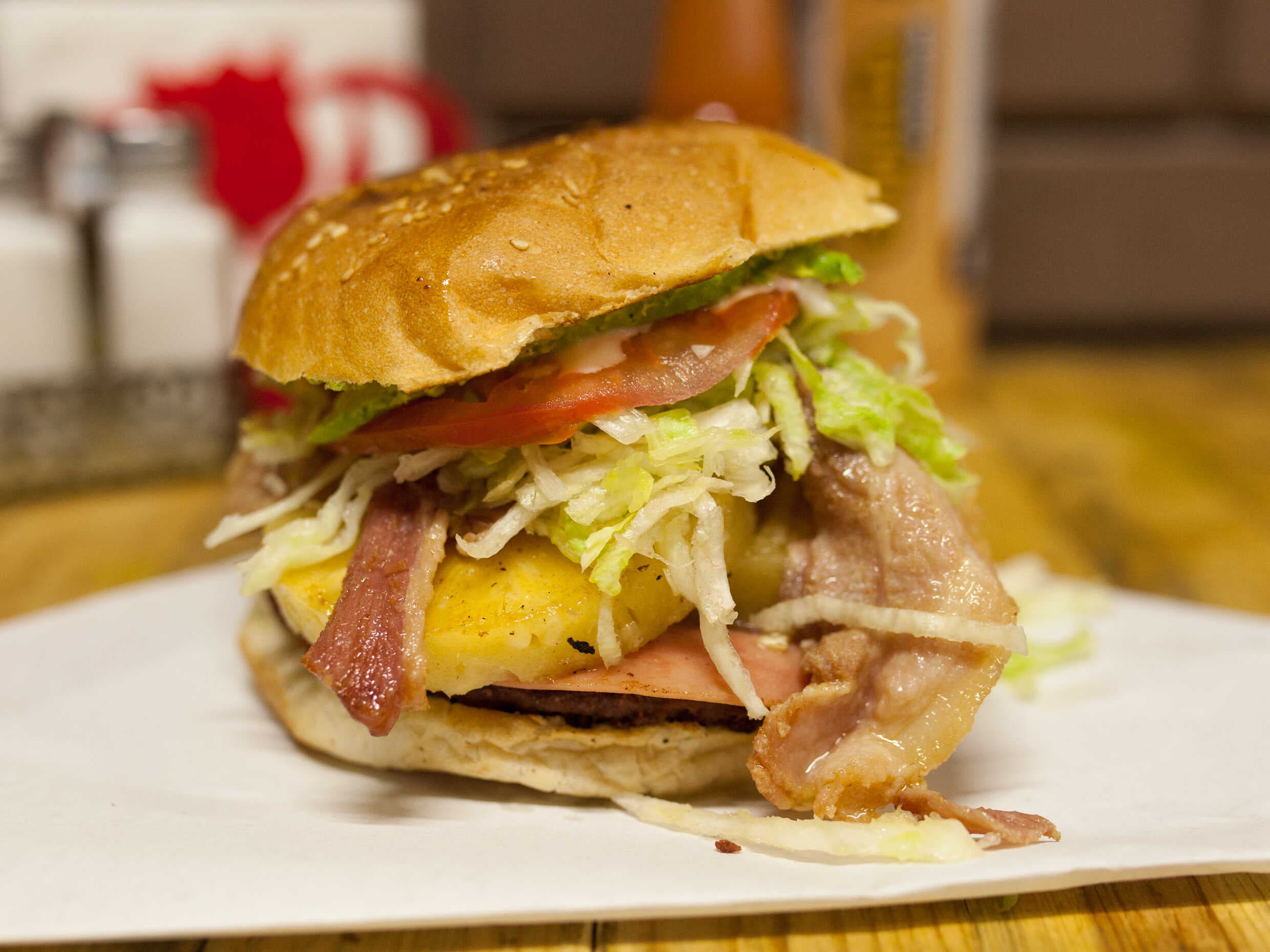 Hamburguesa Hawaiana