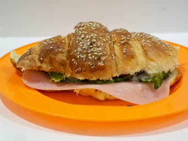Croissants  jamon