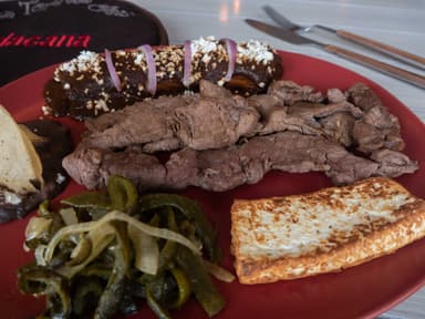 Filete de Res a la Tampiqueña
