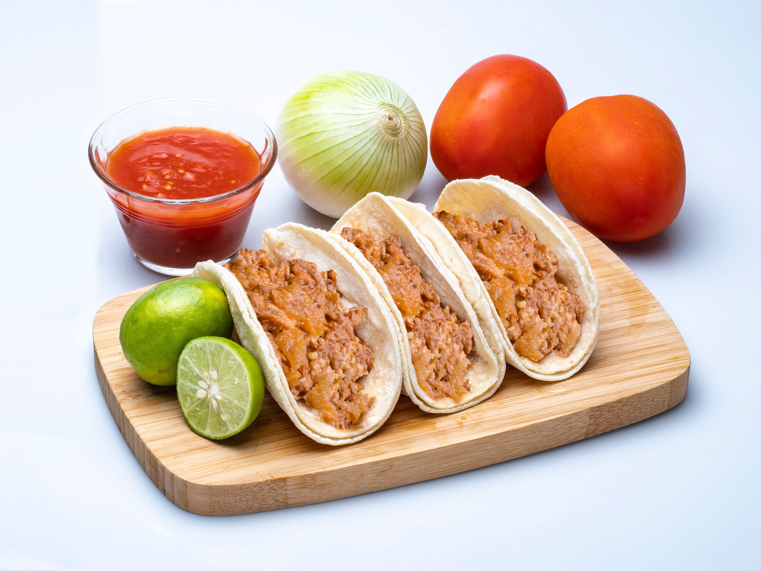 Taco de Chicharrón en Salsa Roja