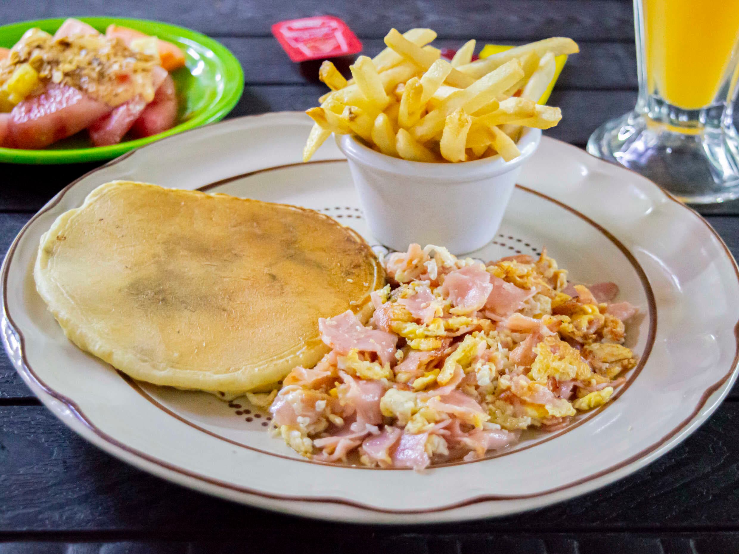 Desayunito Americano