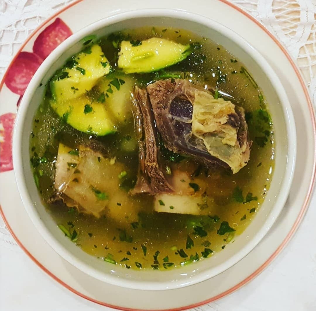 Caldo de Costilla
