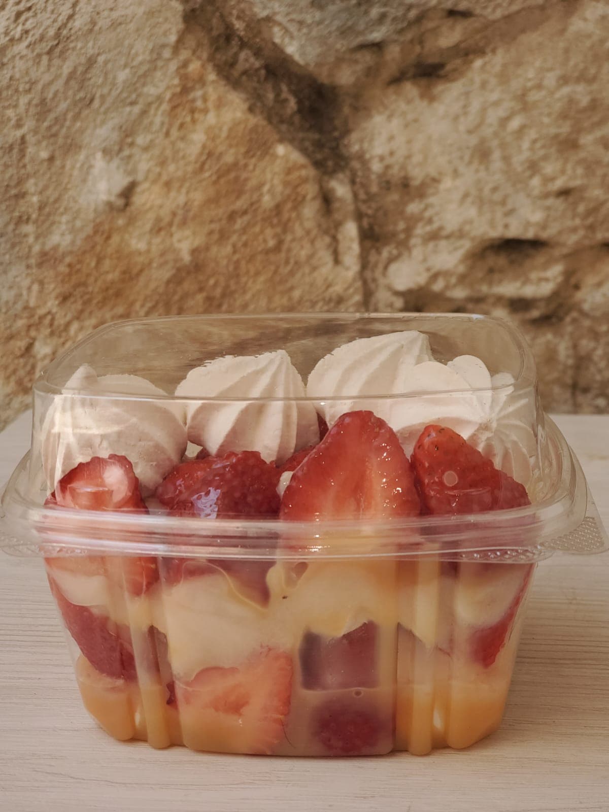 Merengue de Fresas Guanabana X 16