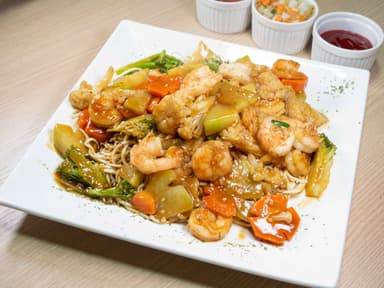Chop Suey con Camarones