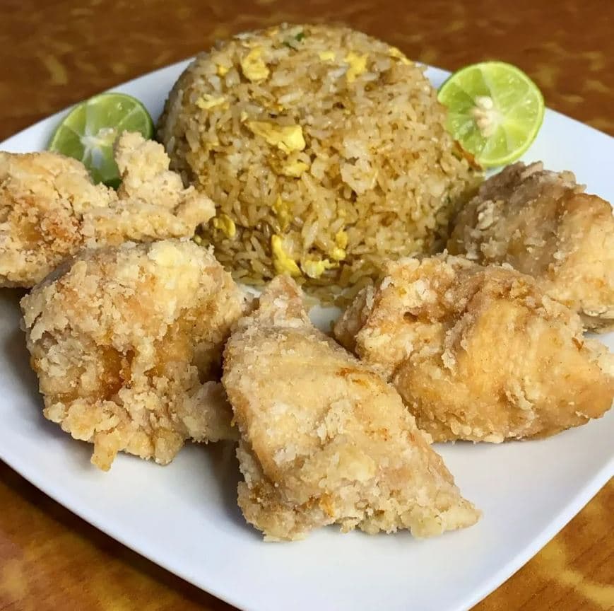 Chicharrón de Pollo y Chaufa