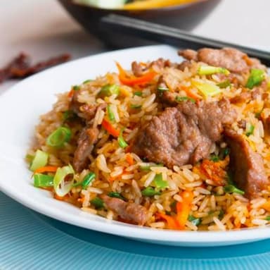 Arroz Frito con Carne de Res