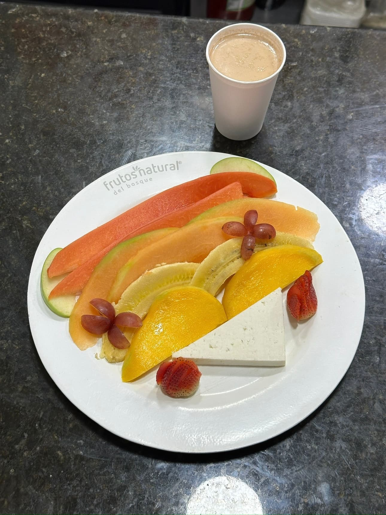 Desayuno Frutos Tropicales