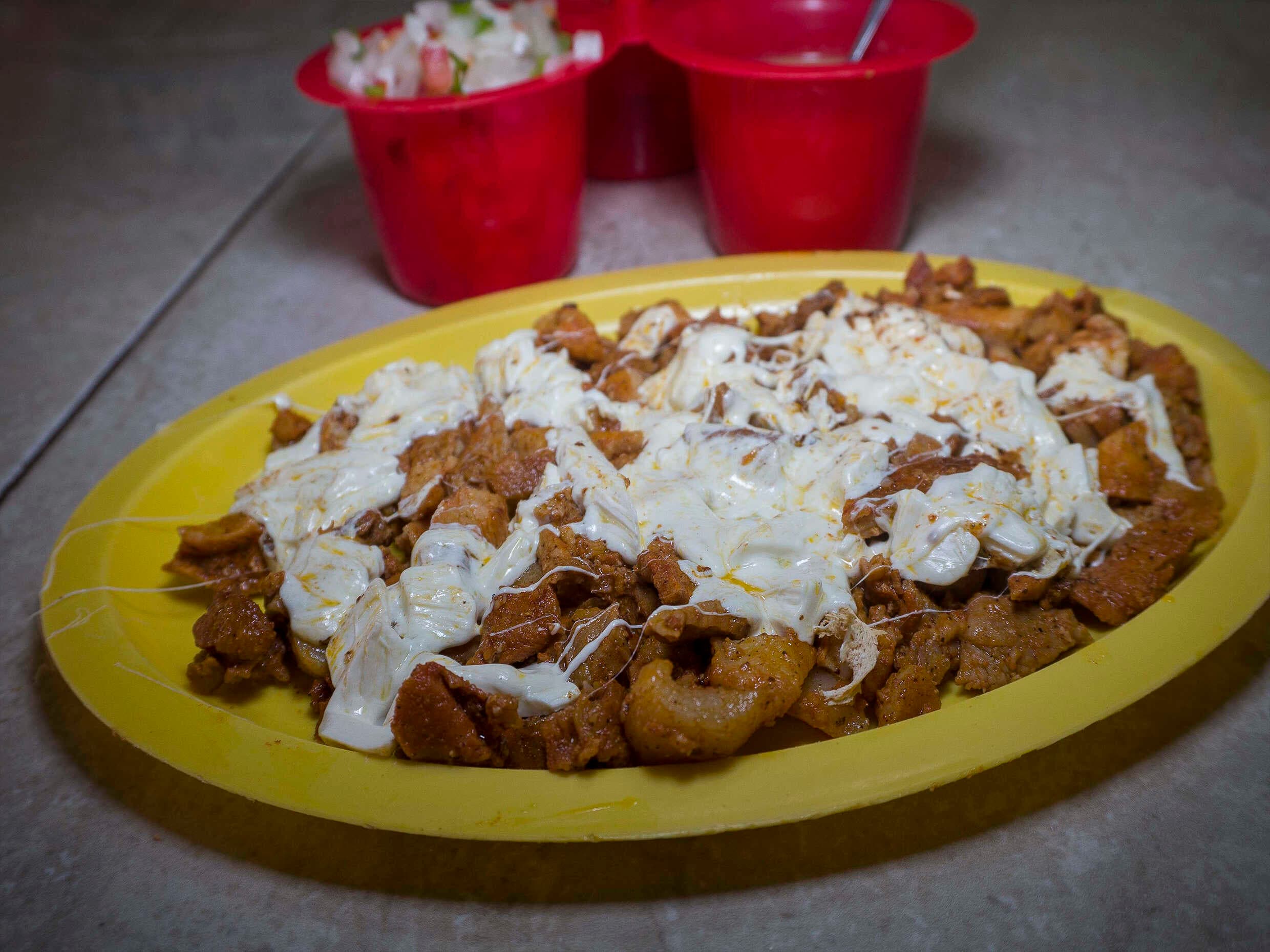 Queso Fundido con Asada