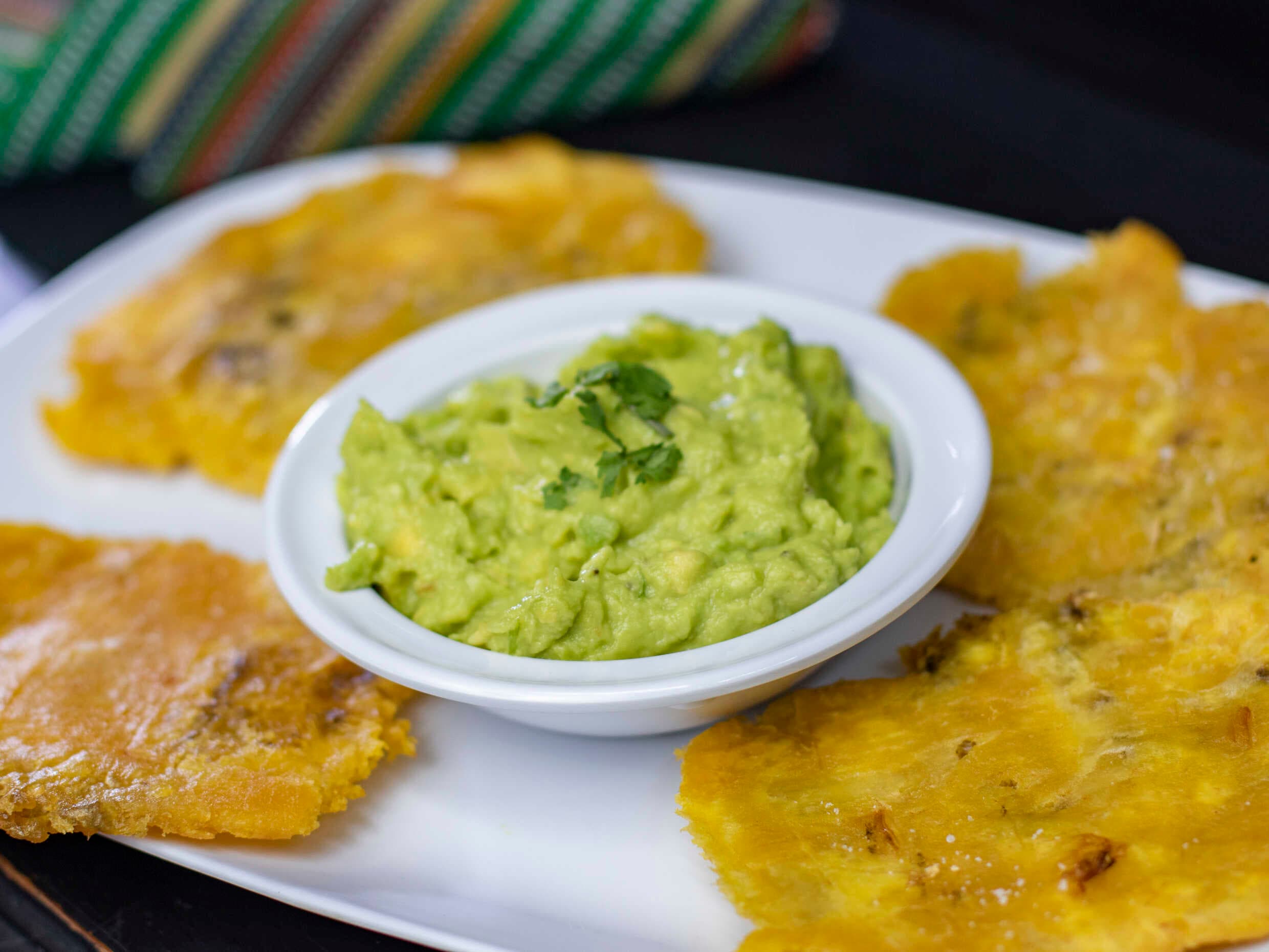 Guacamole con Patacones