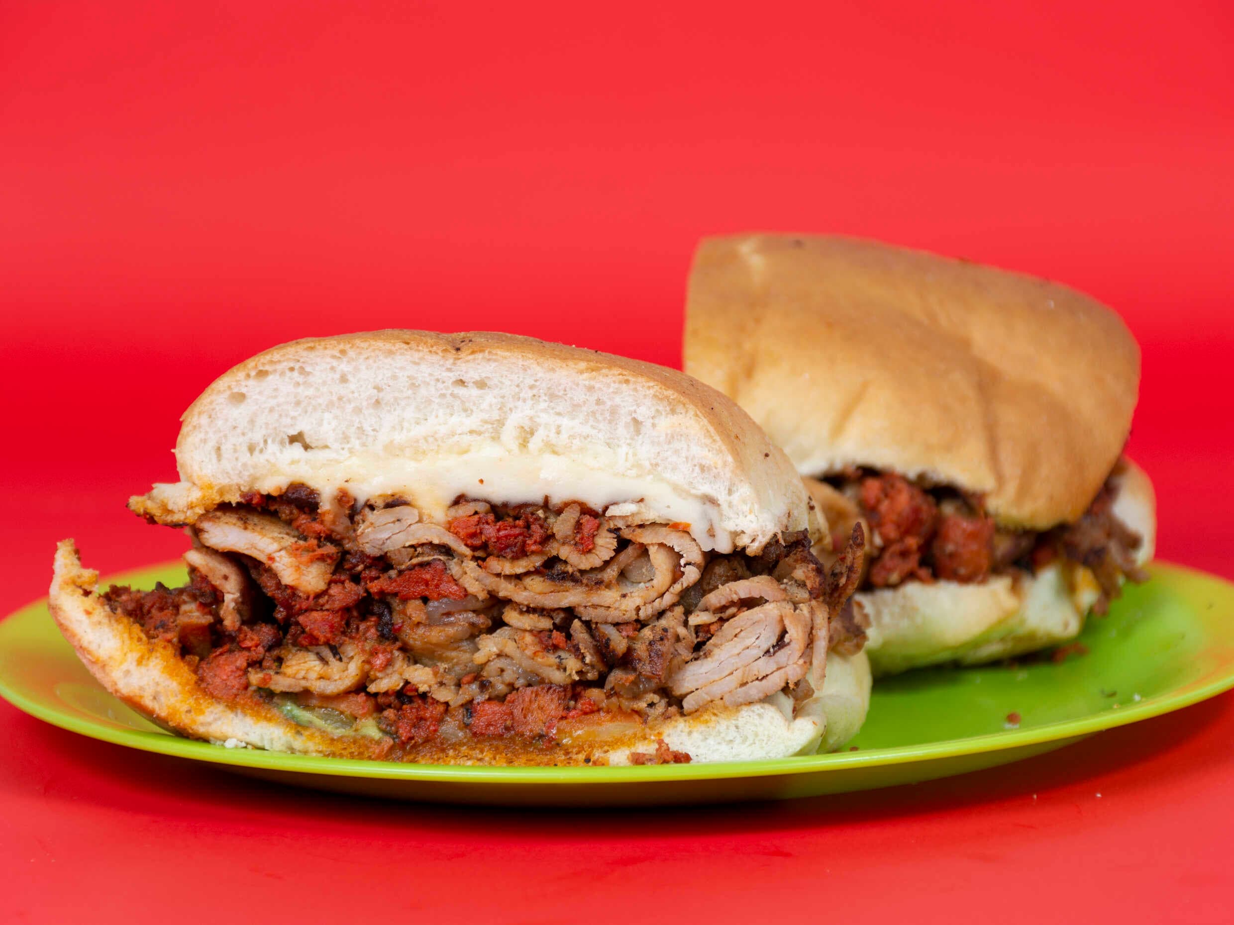 LA CHULA + CUBANITA