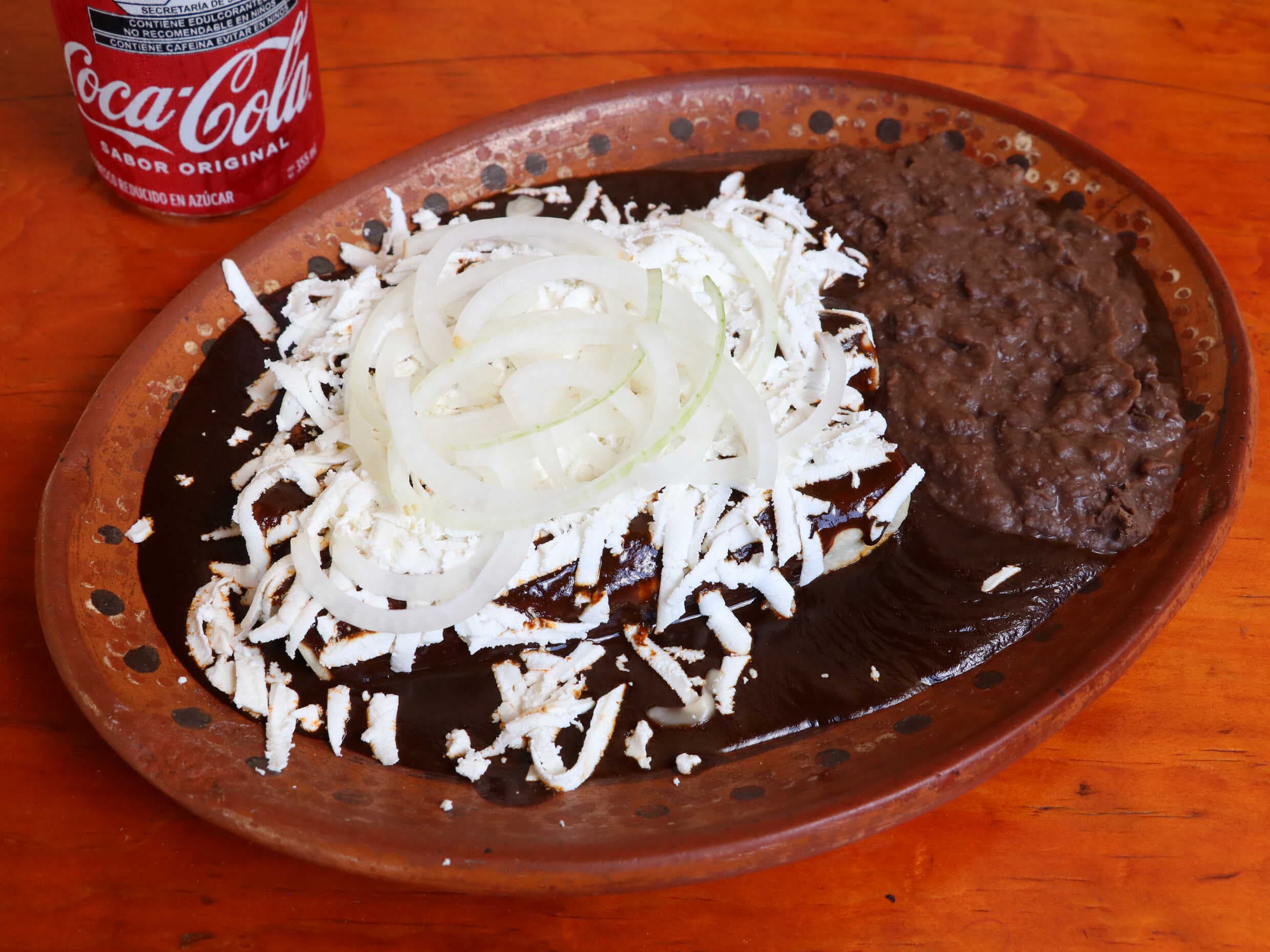 Enchiladas de Mole