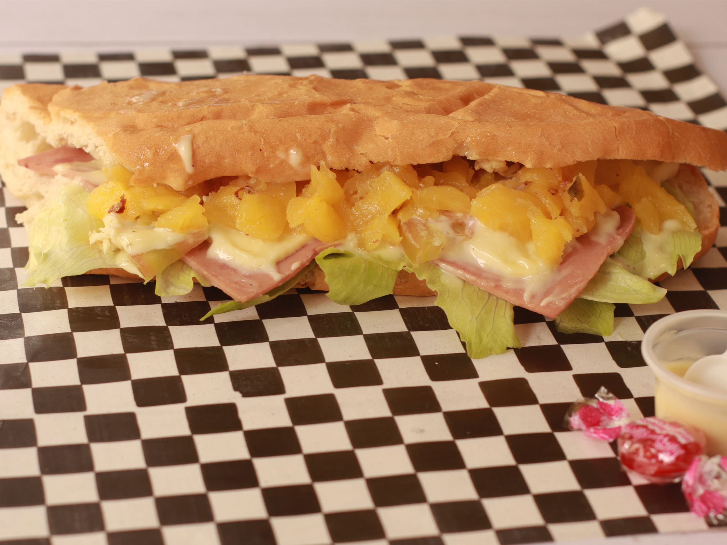 Colita Especial Hawaiana