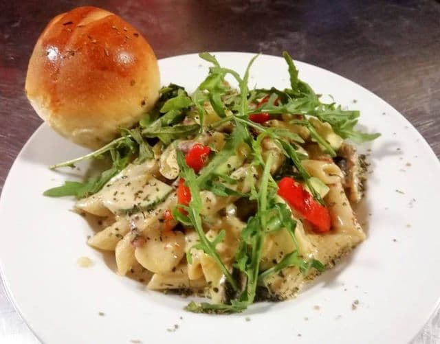 Sunset Park Pasta Media Orden
