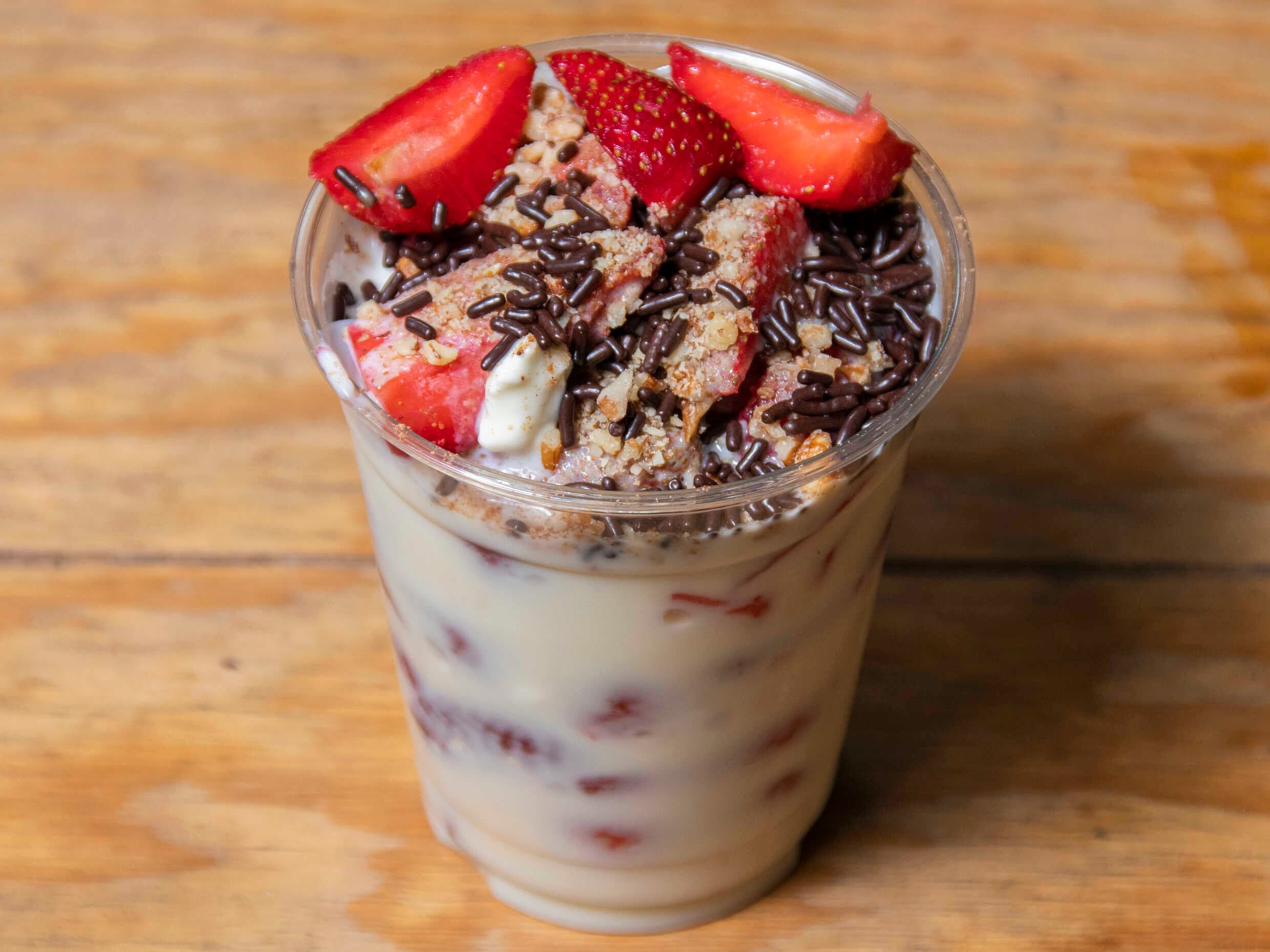 Fresas con Crema Chicas 10 oz