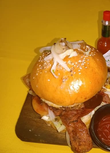 Hamburguesa Tocino Bbq 300 Gr
