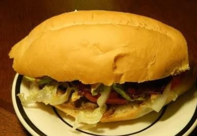 1 Torta Mexicana de Pierna + Agua Fresca 500 Ml