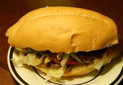 1 Torta Mexicana de Pierna + Agua Fresca 500 Ml