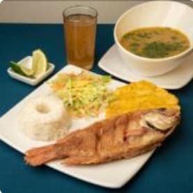 Almuerzo Con Tilapia Pequeña.