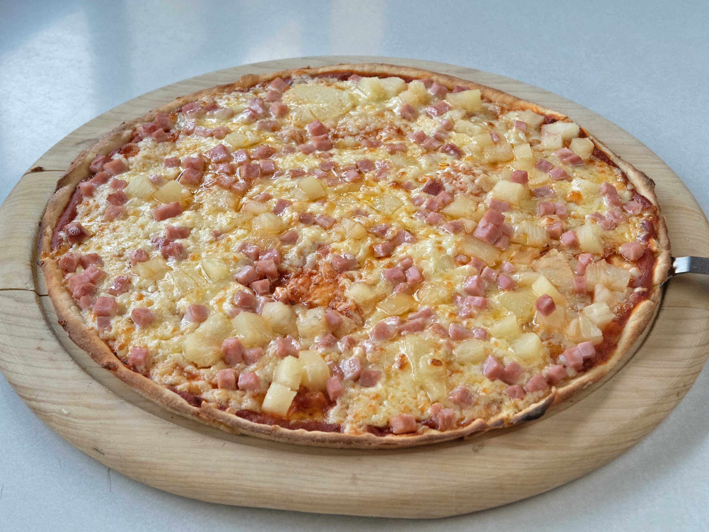 Pizza Hawaiana