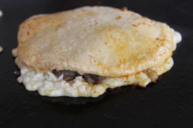 Gordita de Comal con Queso