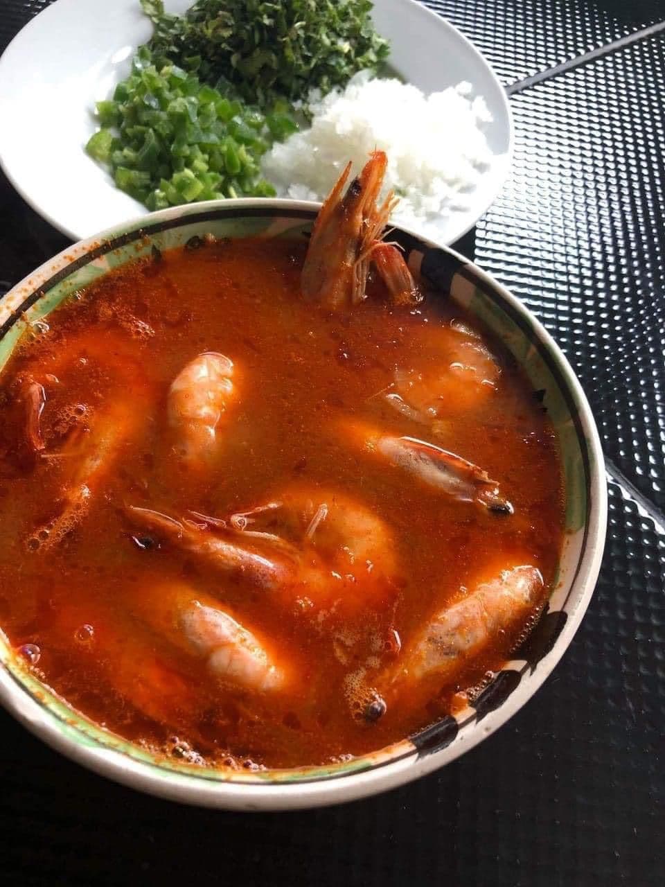 Caldo de Camarón