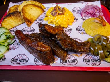Costillas 600 g mas 2 Complementos
