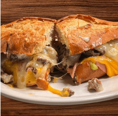 Torta de Carne Asada al Carbón